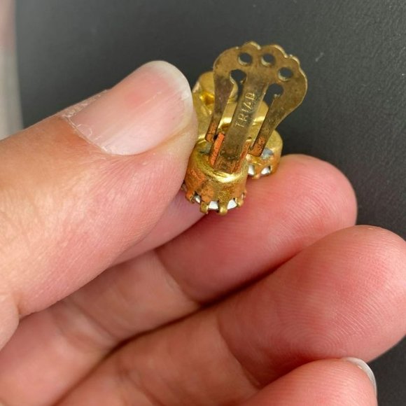 💋 4 FOR $50 /VINTAGE TRIAD EARRINGS & BROOCH (VGUC) - Picture 5 of 7